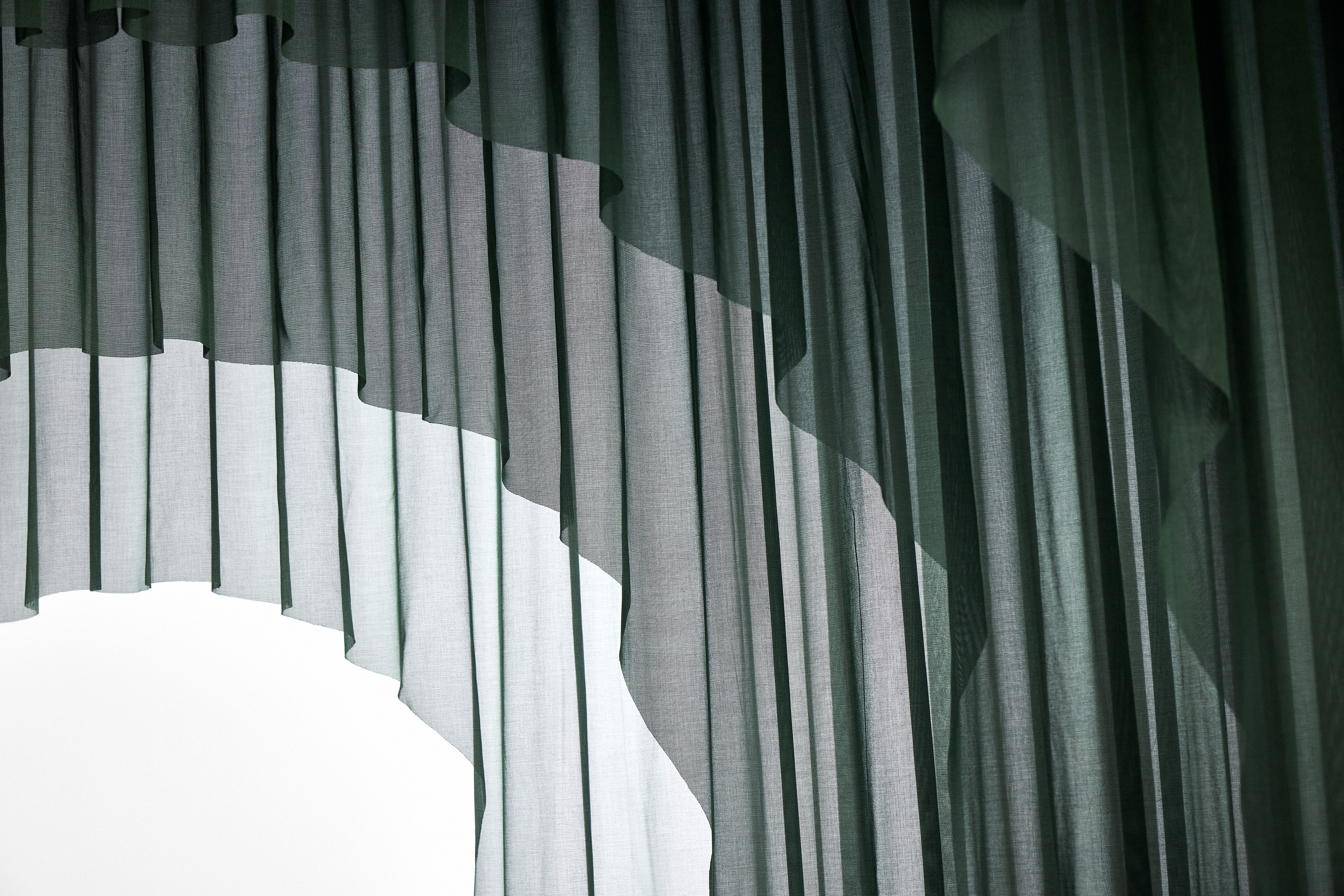 Veil_5661_Svensson_H23_3.jpg