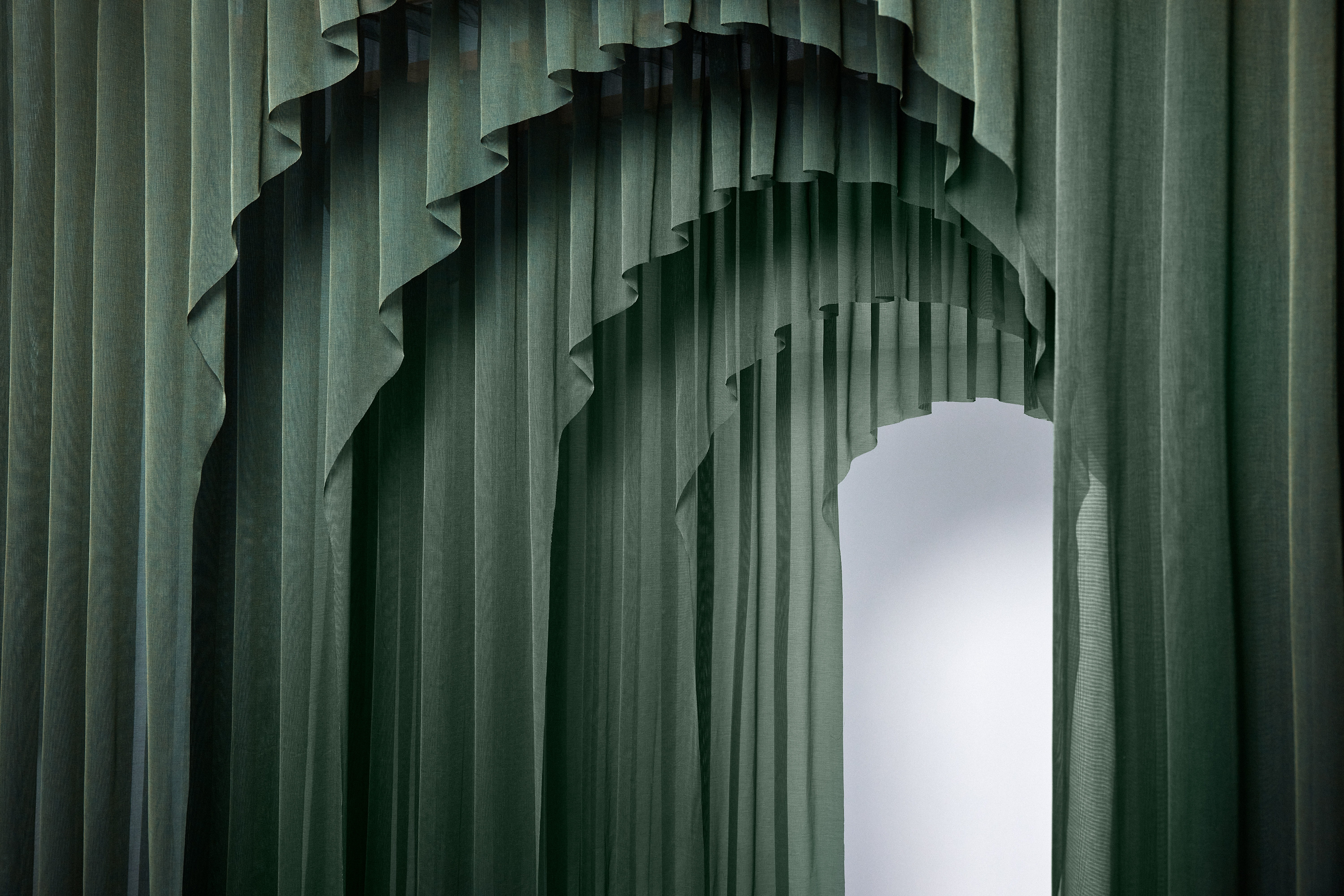 Veil_5661_Svensson_H23_1.jpg